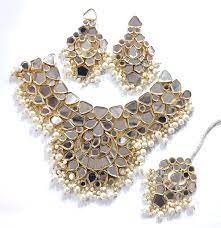 AR Swarovski Jewellery